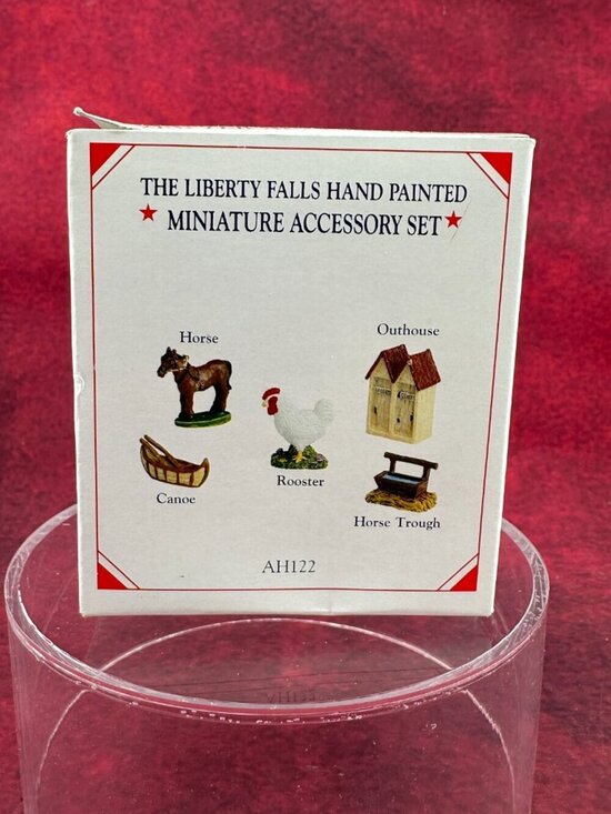LIBERTY FALLS Other - THE LIBERTY FALLS HAND PAINTED MINIATURE ACCESORY SET AH 122